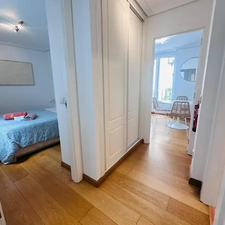 Atuairehome Balcon A La Puebla 38 Con Parking Incluido Apartment Burgo