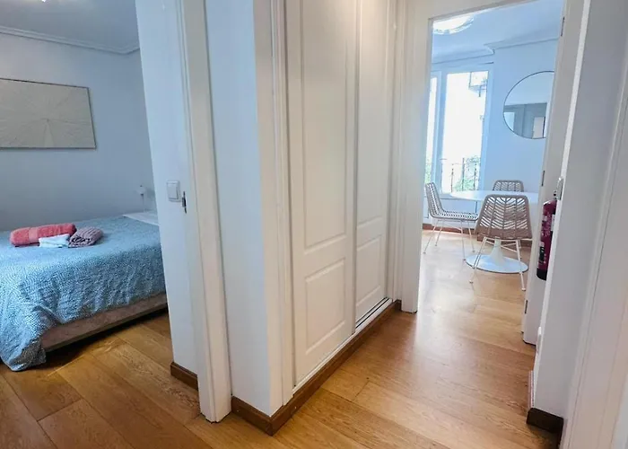 Atuairehome Balcon A La Puebla 38 Con Parking Incluido Apartman Burgo